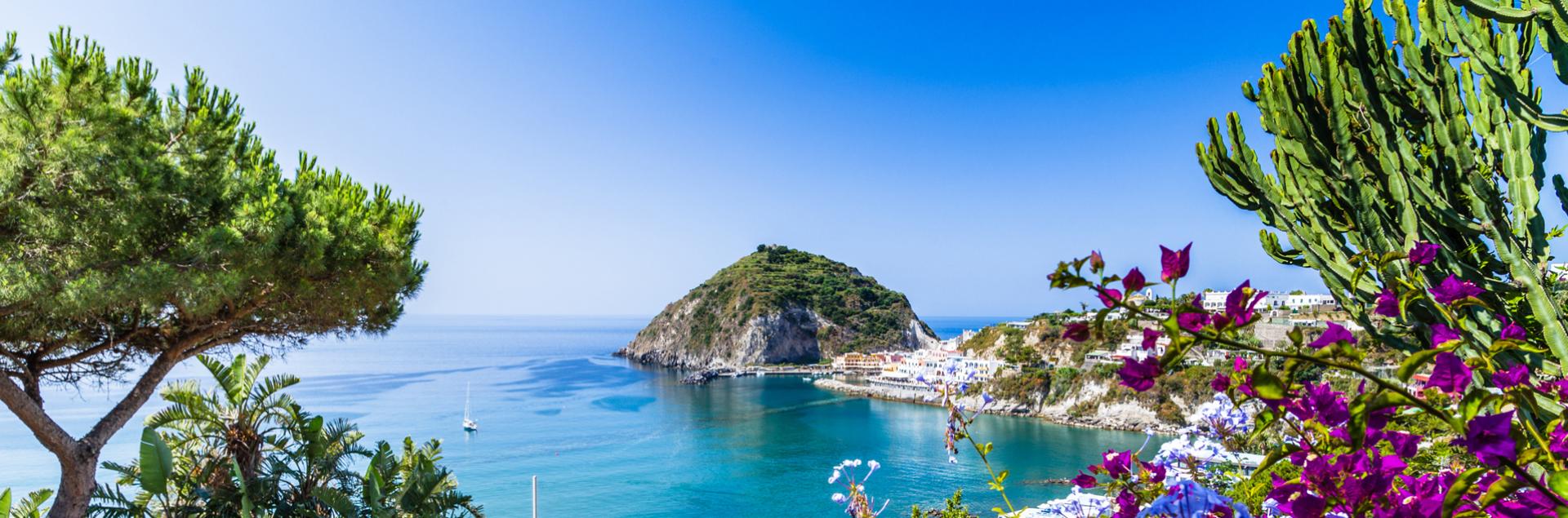 hotelcasaadolfoischia en spring-vacation-in-ischia 005