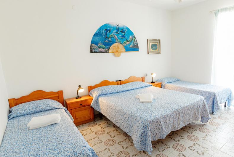 hotelcasaadolfoischia it hotel-pensione-vacanza-ischia-le-camere 010